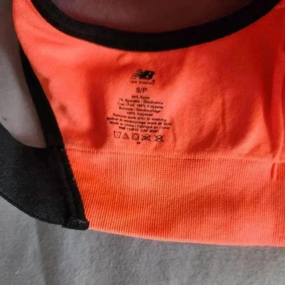 New Balance Medium Impact Sports Bra - Orange/Black - S/P - Picture 3 of 3